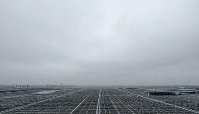 门诊服务效率对比：集中与分散模式的取舍